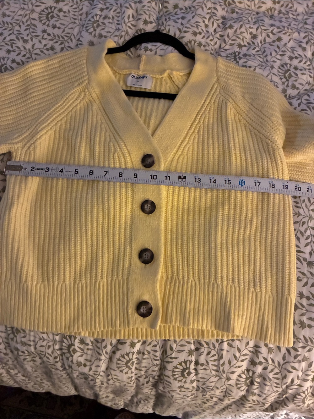 Old Navy Pale Yellow Ribbed Button-Front Cardigan - Picture 9 of 11